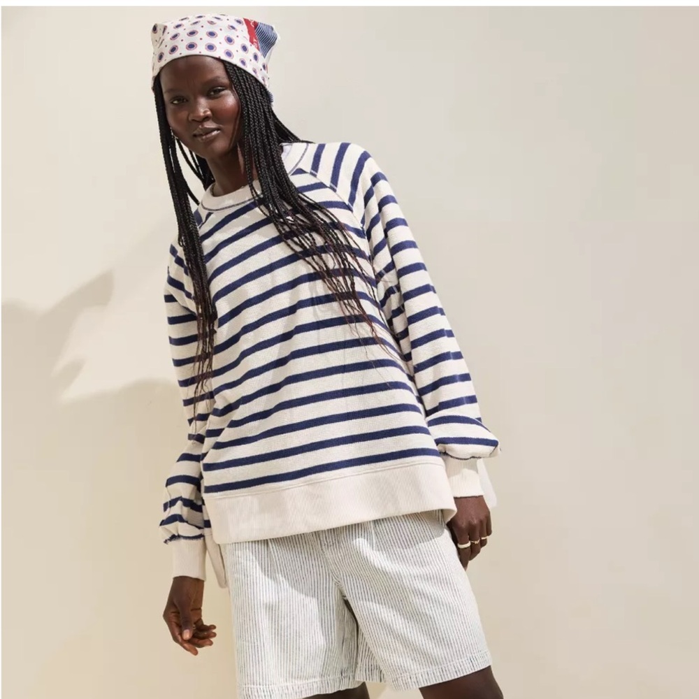Aerie 2025 East West Crew Sweatshirt Woman XL Stripped Preppy Nautical Oversized